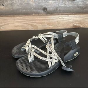 Chaco ZX2 Gray Wht Geometric Strappy Sandals Hiking Sport Adjustable ZX/2 Size 9